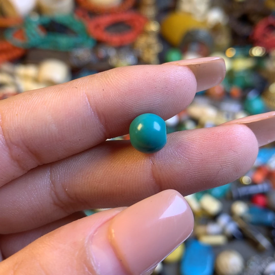 伊***卡莲花菩提吊坠…………………