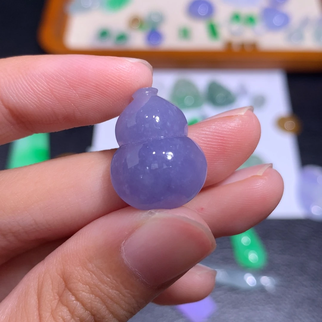 翡翠未镶嵌颈饰6800紫葫芦20-15.3-8.3