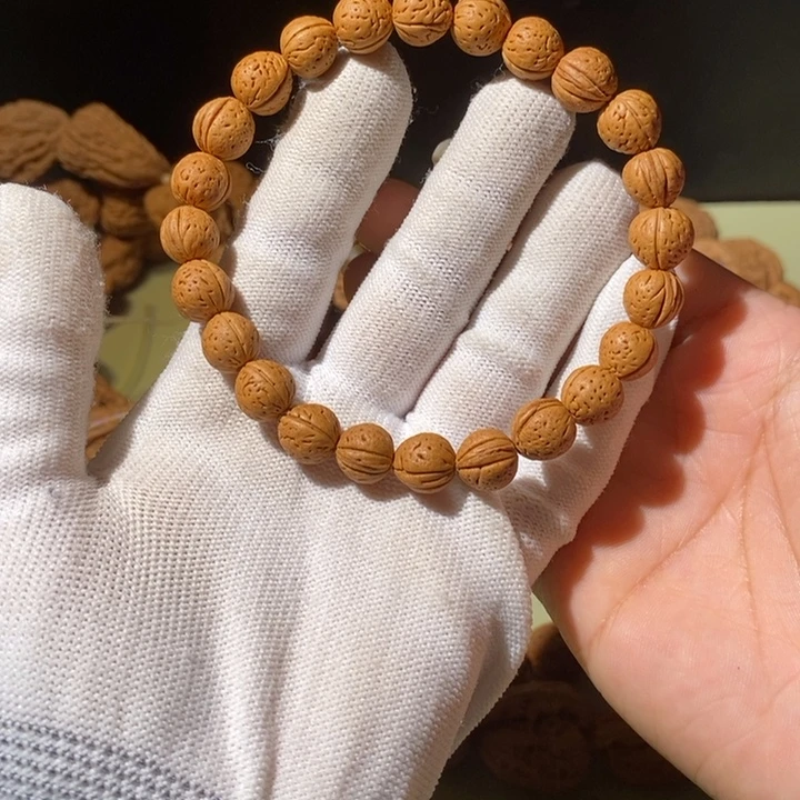 文玩核桃手串……53