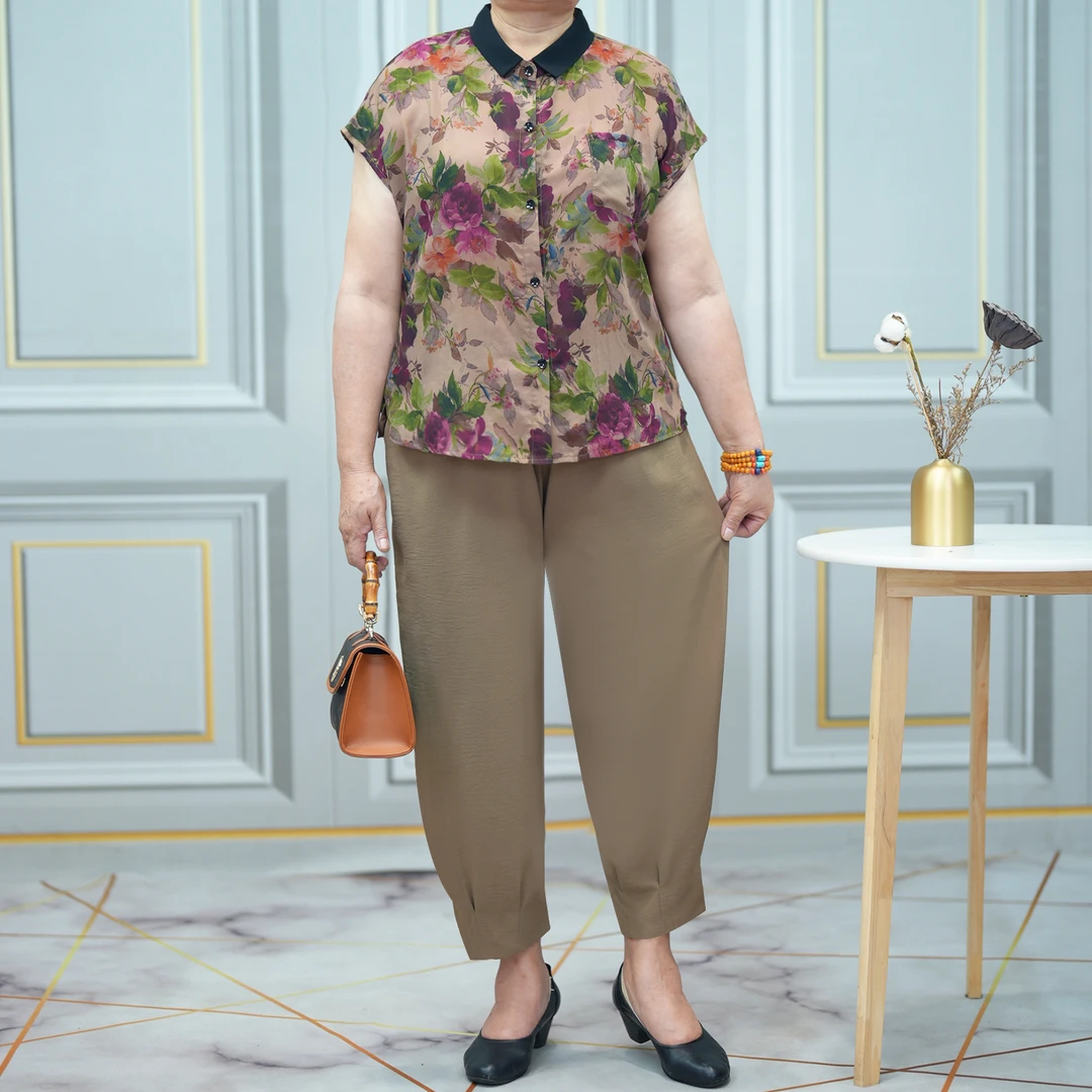 大码妈妈装胖妈妈翻领开衫套装2025夏加肥加大中老年花色两件套