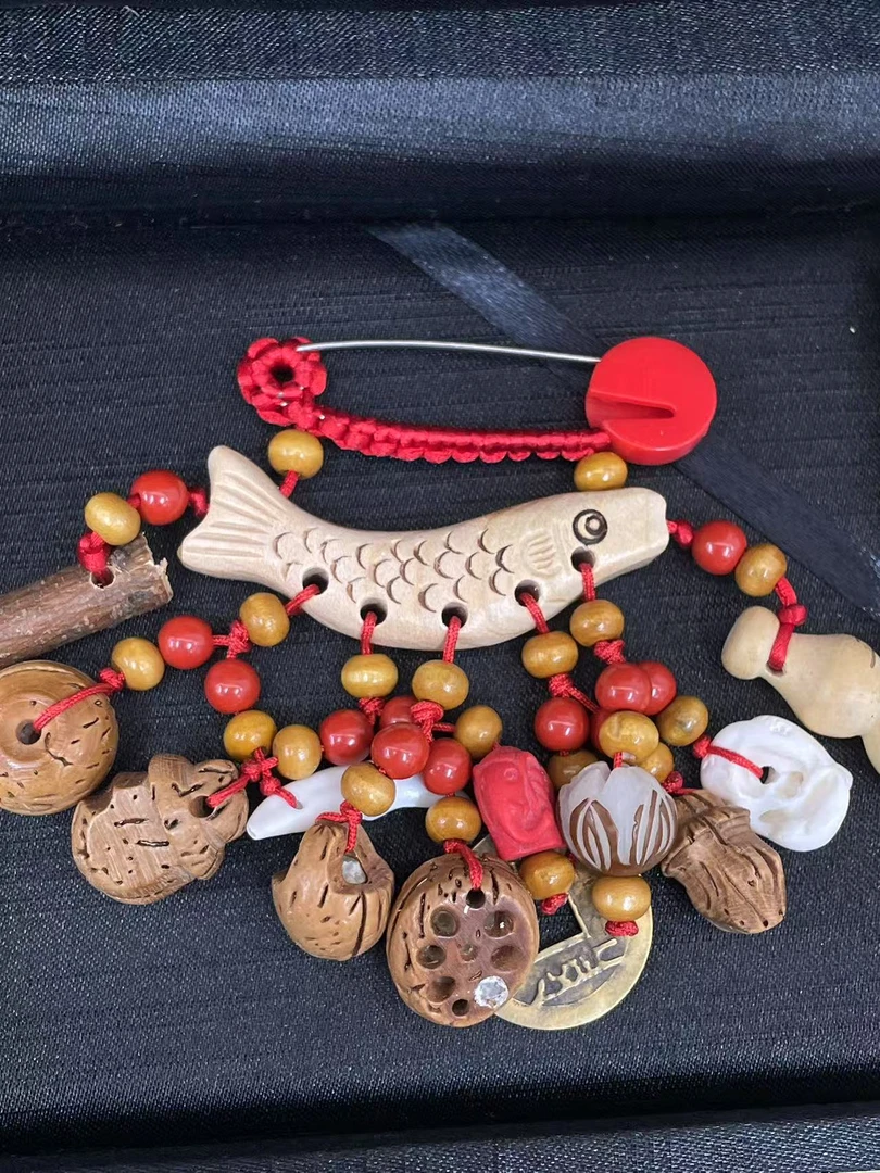 桃木鱼排别针(多样性一件发货）