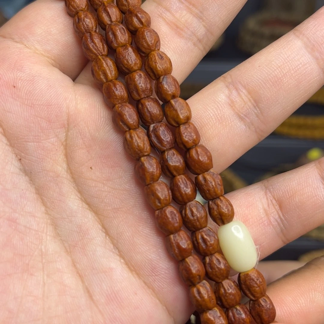 柏香籽/百香籽手串红皮小高桩