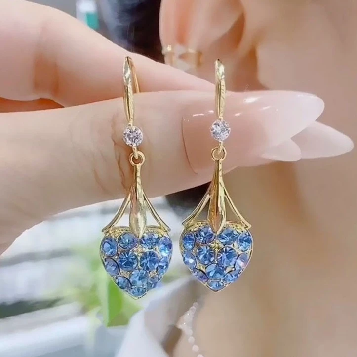锌合金无非金属耳饰 蓝色满钻爱心耳环2024年新款潮时尚高级感耳