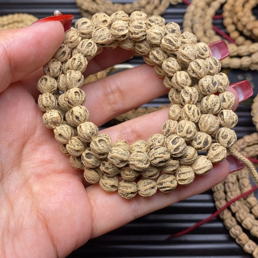 柏香籽/百香籽吊坠纪*希