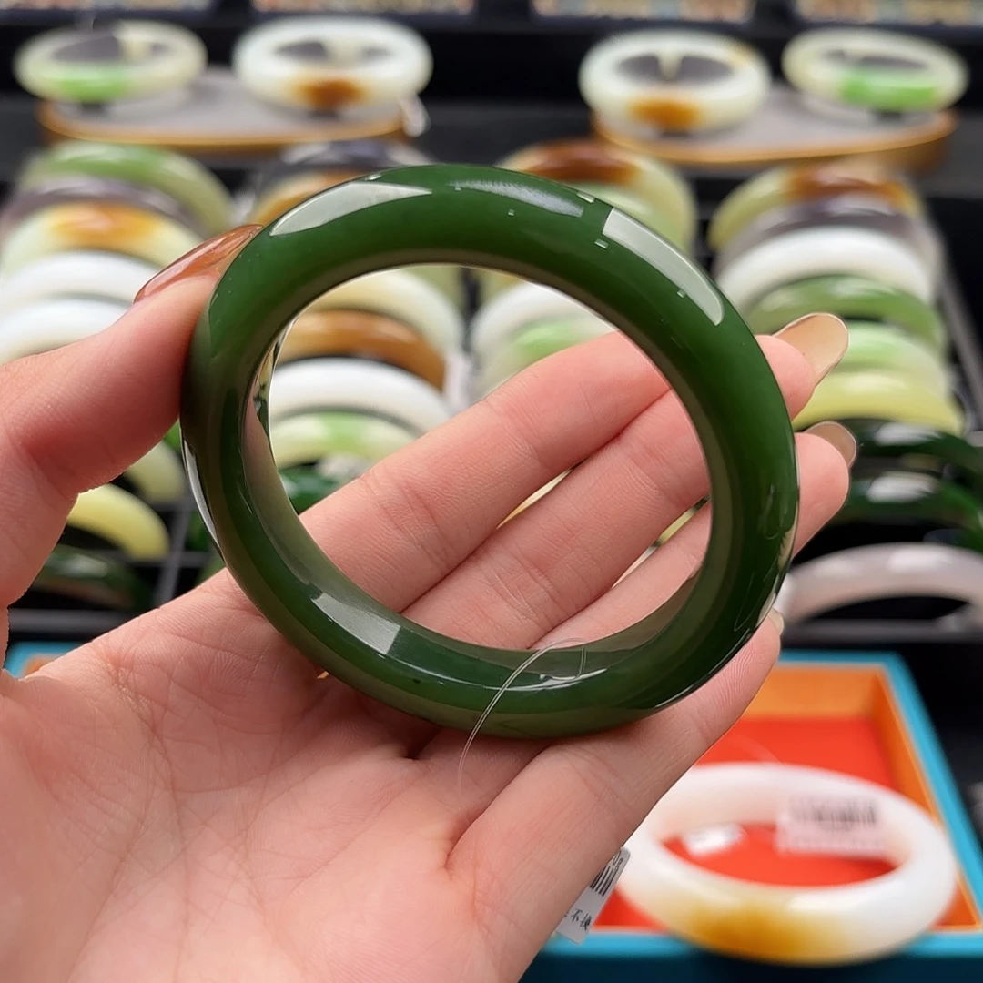 和田玉未镶嵌手镯55.6