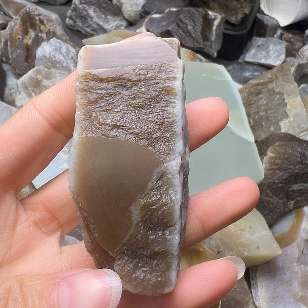 老***星和田玉（糖玉）未镶嵌珠宝半成品