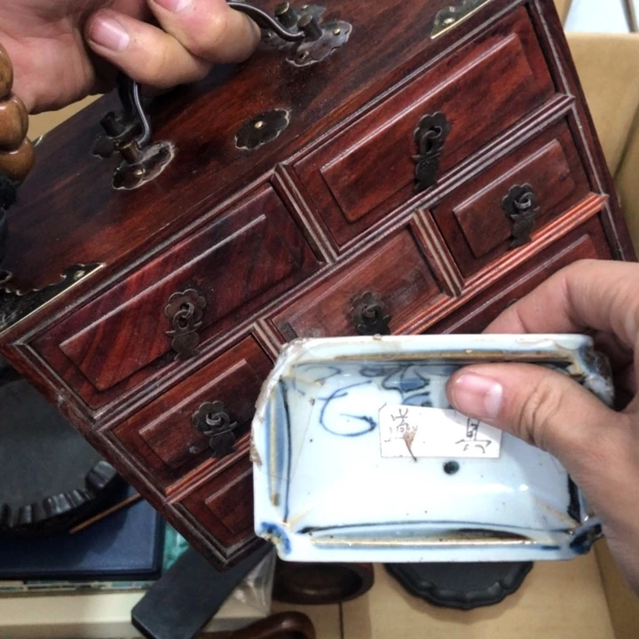 陶瓷孤品单件车里拍