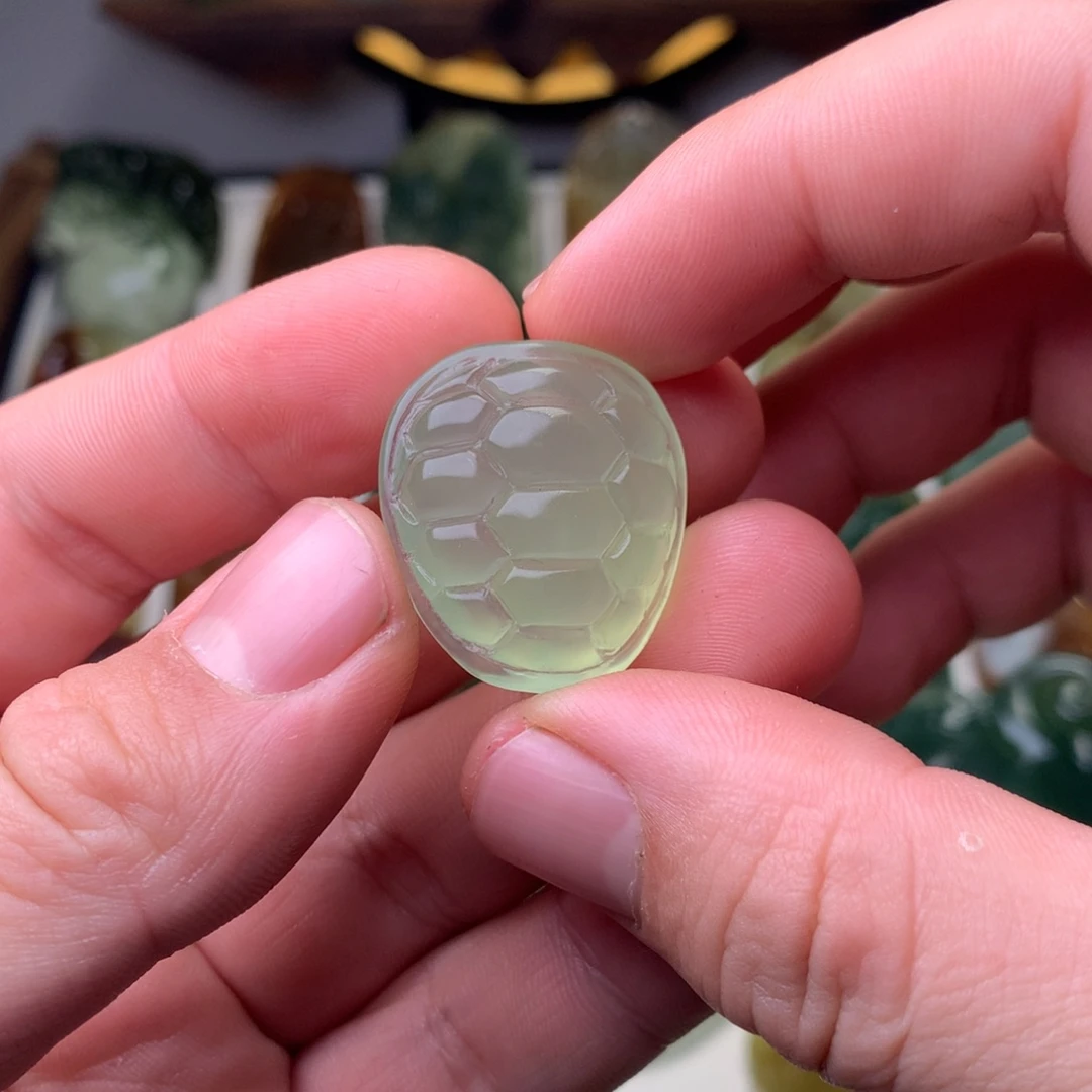 岫玉岫玉挂件未镶嵌