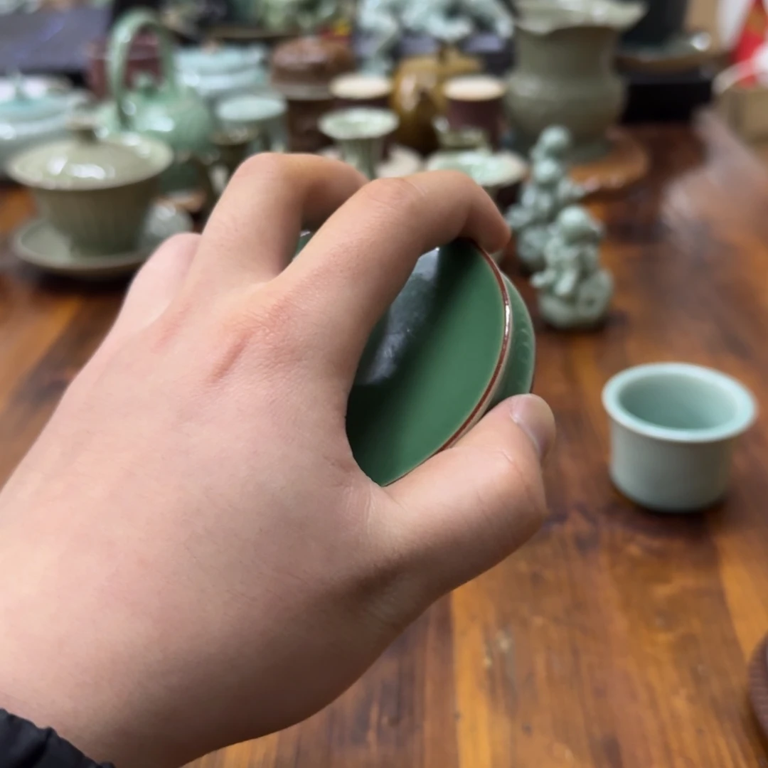 小仲龙泉青瓷微瑕6811