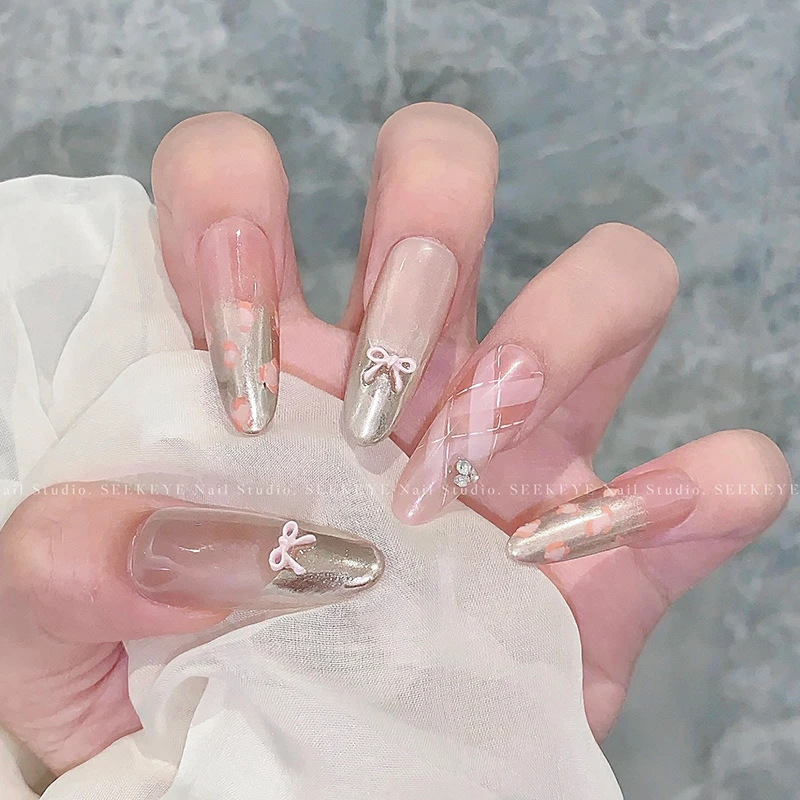 幸可【格纹甜心】夏日显白miu系蝴蝶结法式猫眼纯手工穿戴甲