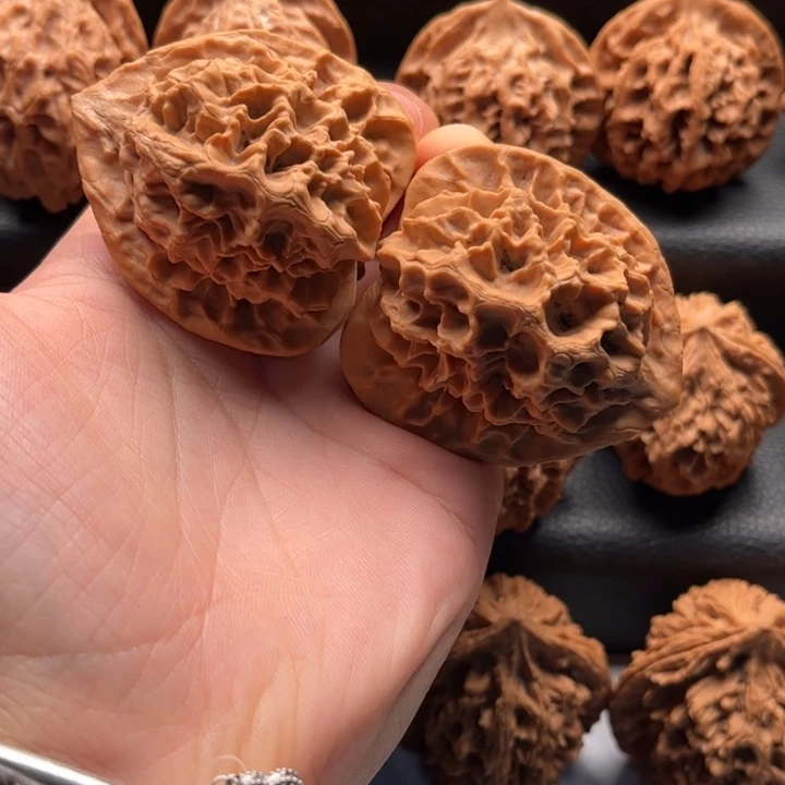 文玩核桃把件大花43