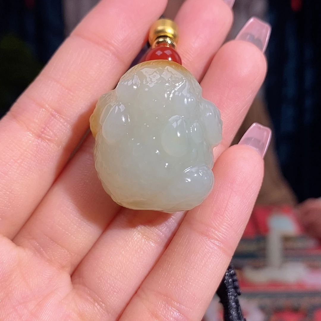 颈饰未镶嵌和田玉