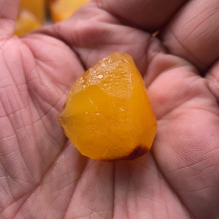 定制琥珀未镶嵌琥珀蜜蜡原石定制