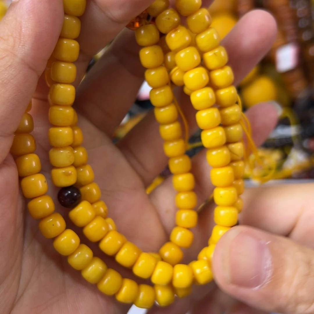 未镶嵌琥珀珠宝奇石164