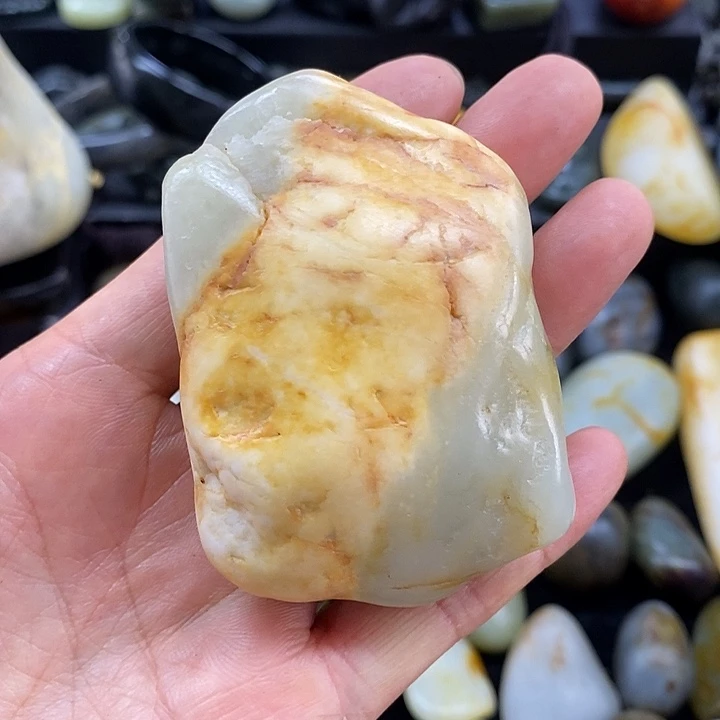 未镶嵌和田玉（糖玉）挂件
