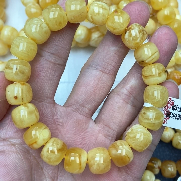 琥珀未镶嵌珠宝奇石4