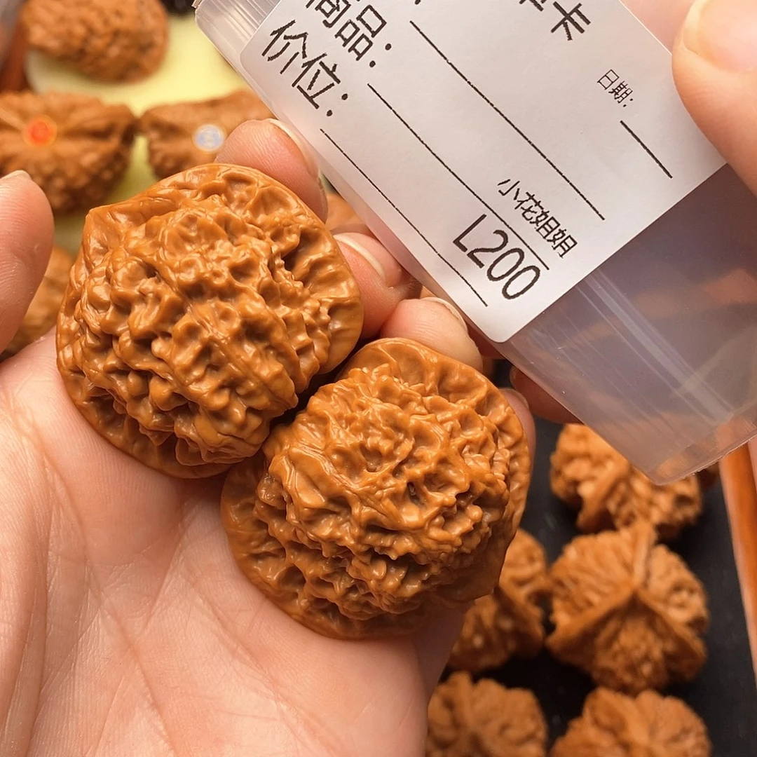 品***动把件文玩核桃39精品官帽