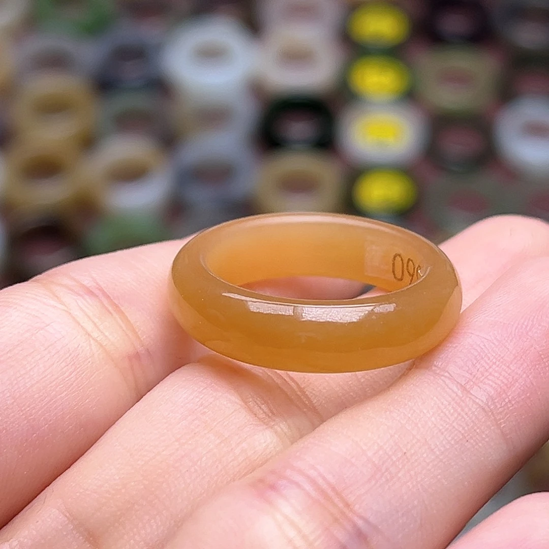 ****^和田玉未镶嵌戒指