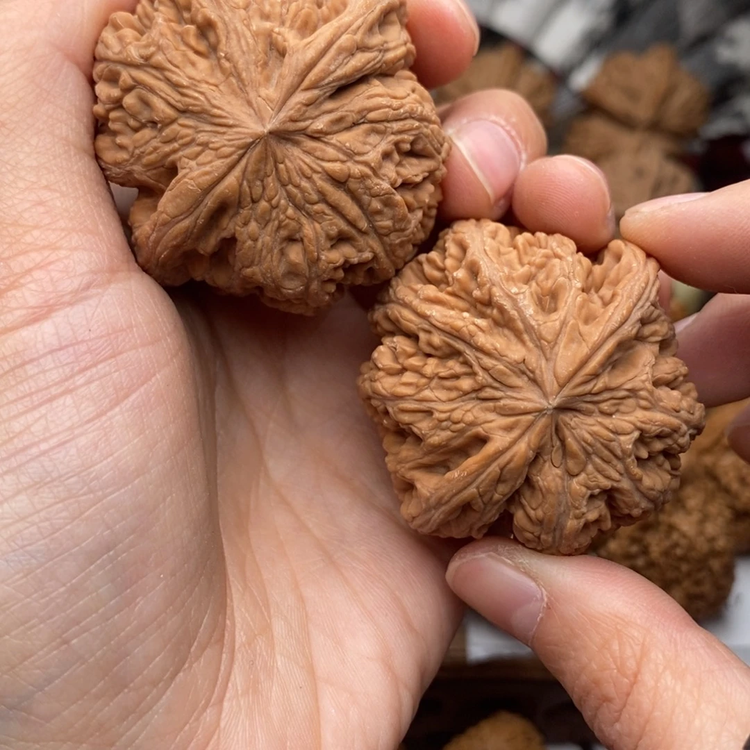 文玩核桃把件381号44.5全粗筋