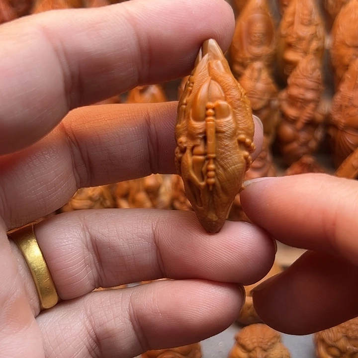 吊坠橄榄核20佛魔手