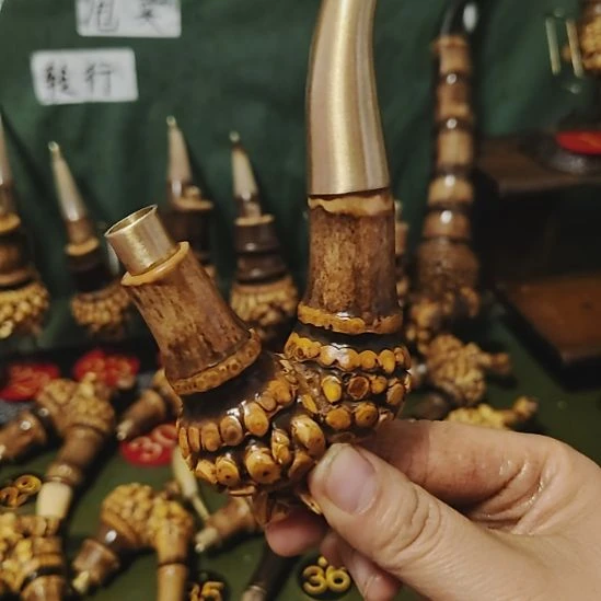 打***王贵州特色竹根烟斗工艺品手把件