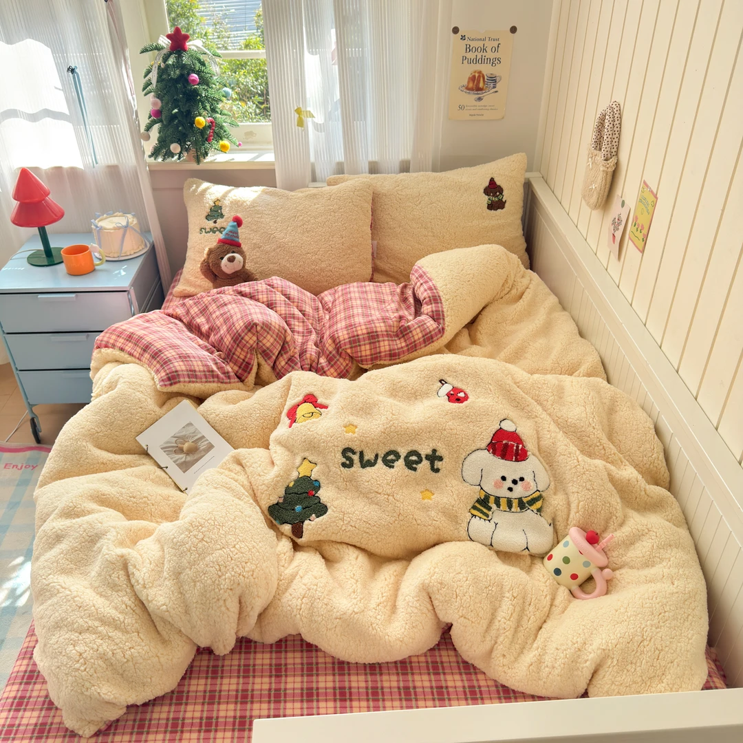 圣诞小狗加厚羊羔绒可爱毛巾绣牛奶绒四件套秋冬保暖珊瑚绒三件套