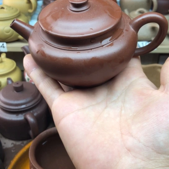 茶壶紫砂红皮龙飞碟180豪升左右