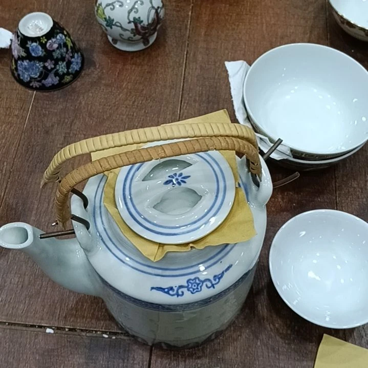 陶瓷提梁壶景德镇一个