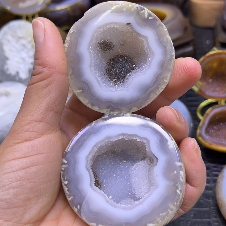 未镶嵌水晶珠宝半成品