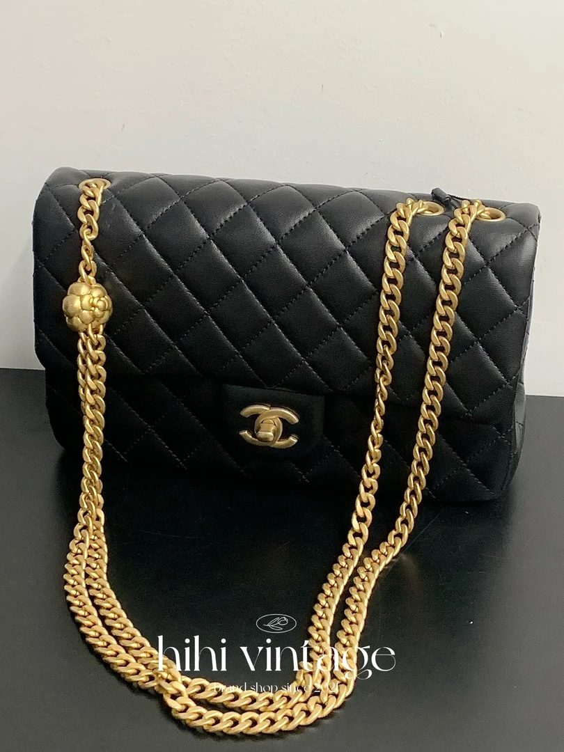 99新 Chanel/香奈儿 HIHI23S黑金羊山茶花调节单盖CF小号链条包JL