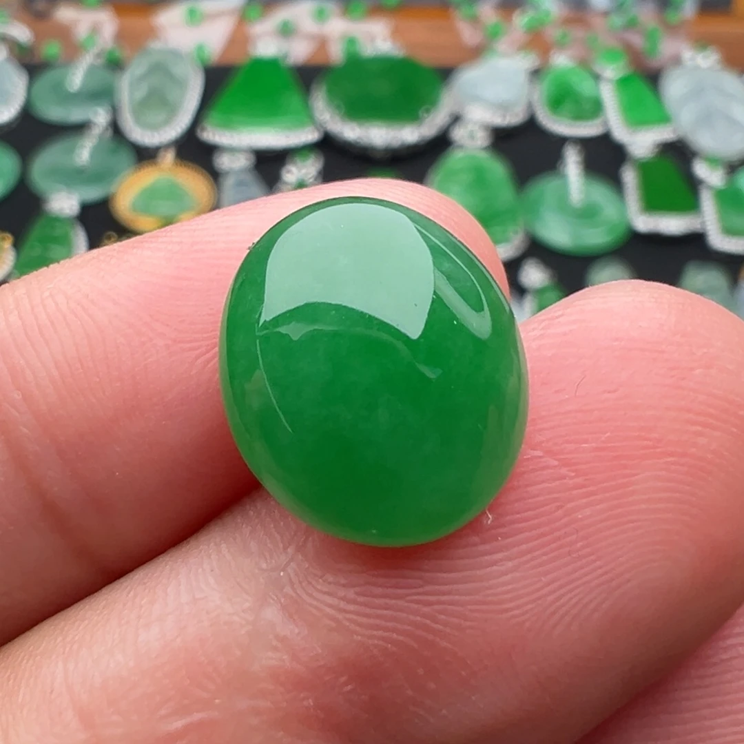 翡翠未镶嵌颈饰蛋面14