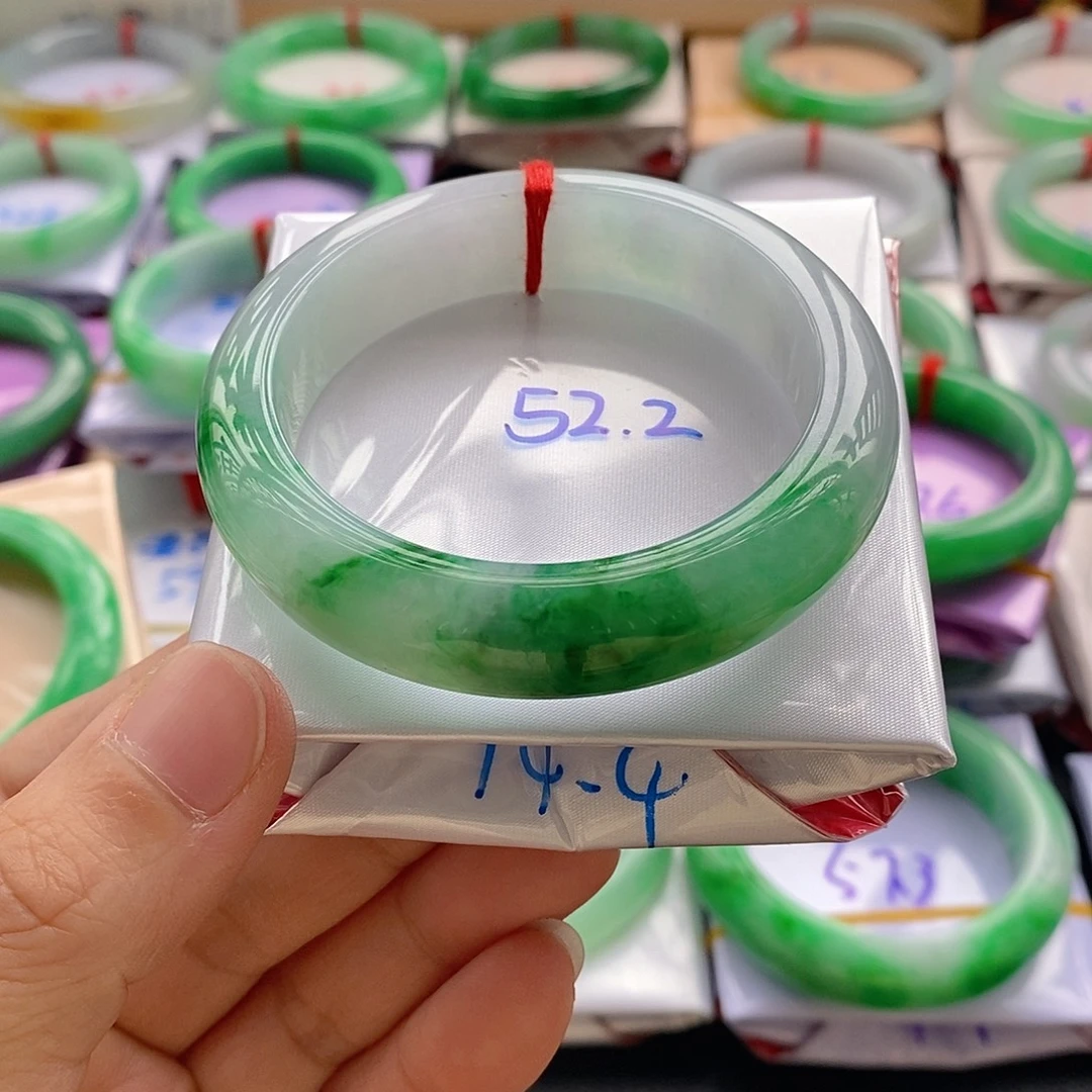 翡翠手镯未镶嵌20号