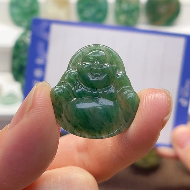 独山玉未镶嵌颈饰