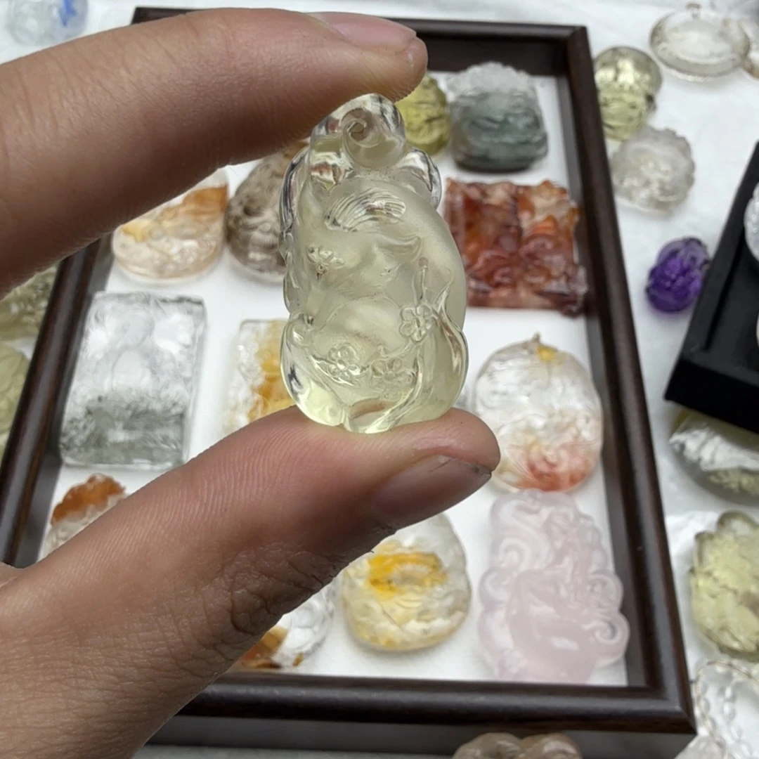 水晶未镶嵌吊坠(不含链)