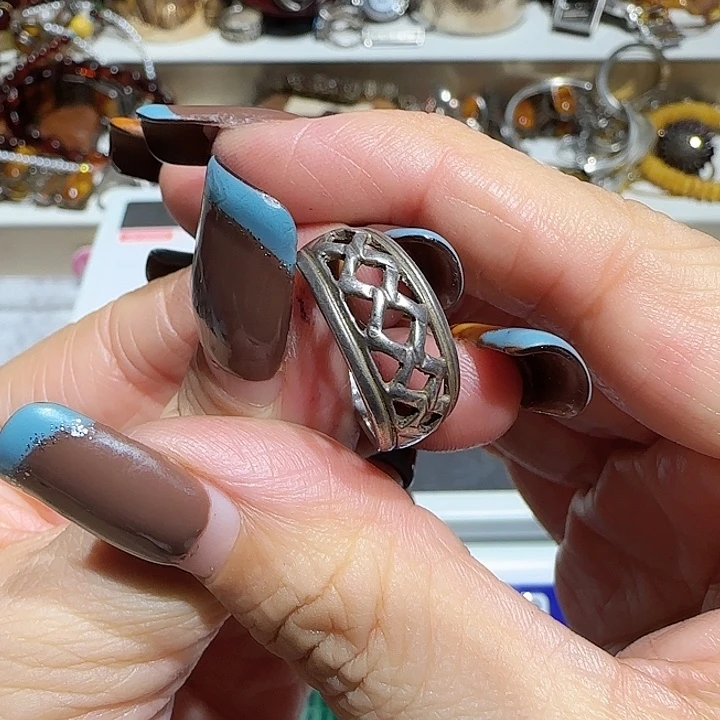 小****非金属中古时期的文化