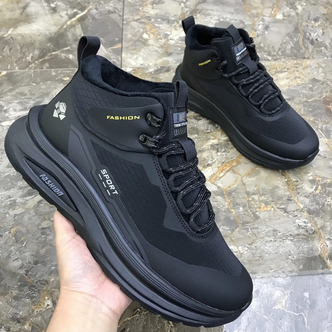 东5278冬季爆款保暖耐磨时尚防滑休闲百搭舒适黑色加绒男鞋