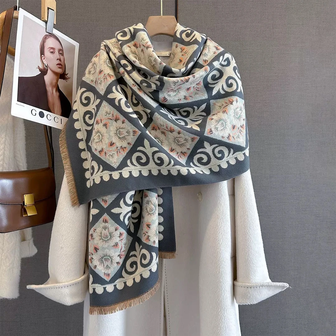 【全国包邮】民族风围巾 披肩 百搭 双面 长款 加厚 保暖 秋冬季