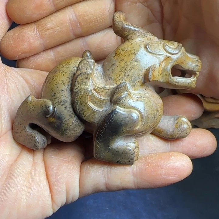 用***3和田玉未镶嵌挂件