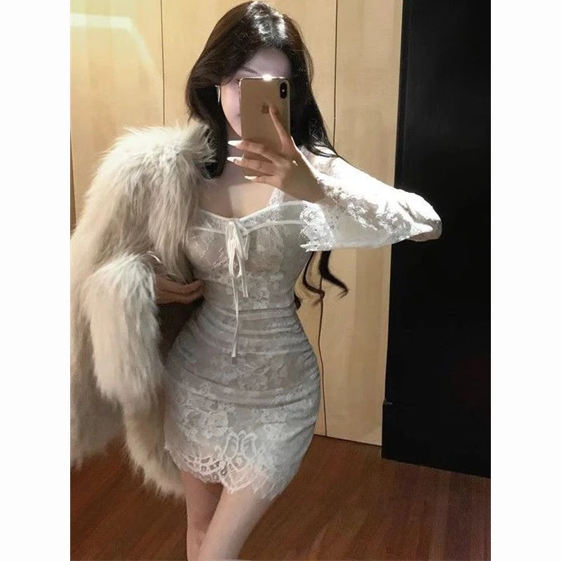 锁骨性感包臀连衣裙蕾丝修身纯欲紧身辣妹内搭打底短裙子鱼骨收腰