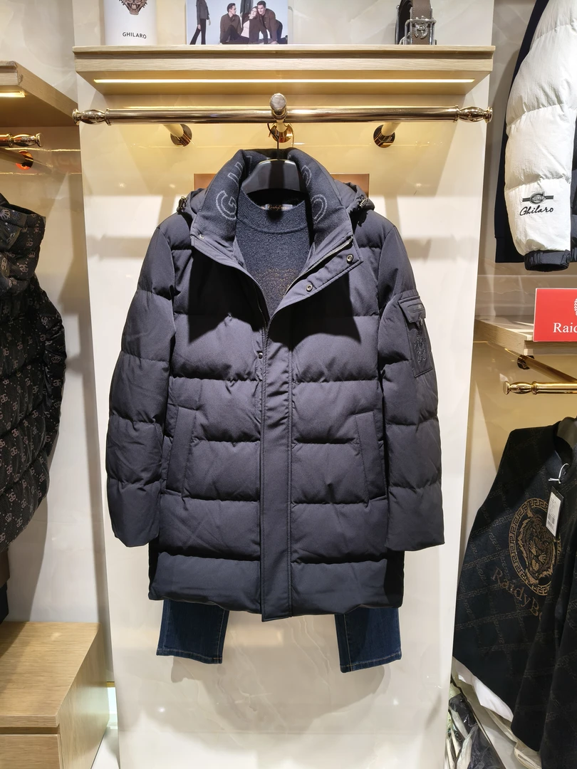 男士冬季连帽中长款时尚保暖羽绒服