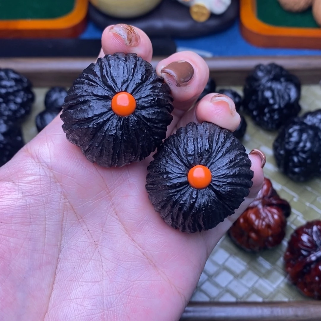 文玩核桃吊坠猴头1