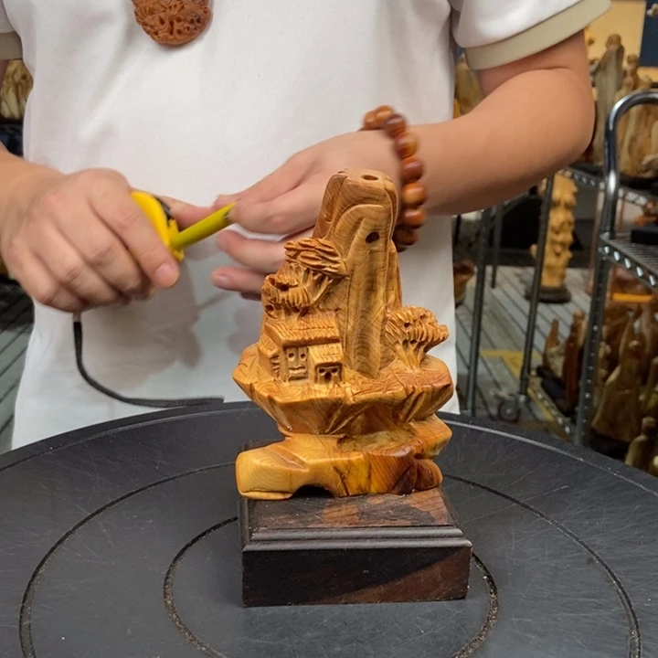 柏木（崖柏）随型摆件