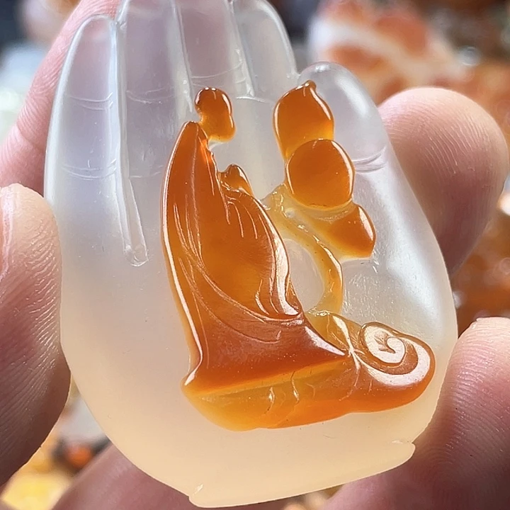 未镶嵌天 玛瑙/玉髓华**哥