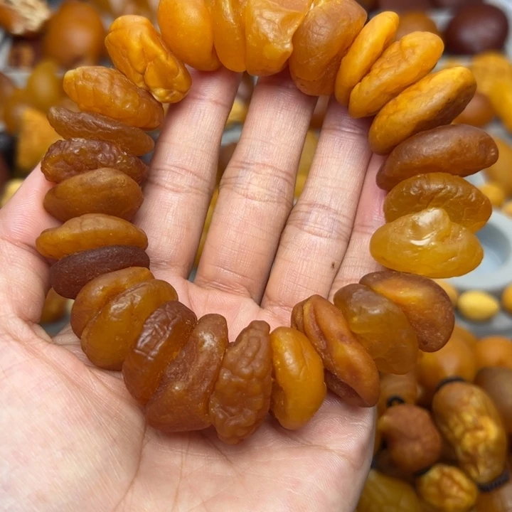 琥珀未镶嵌裸石天然蜜蜡