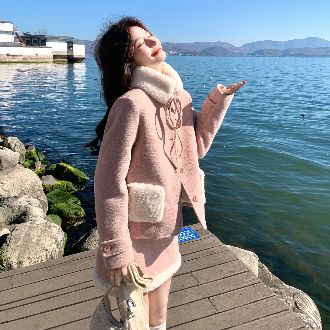 甜美粉色千金风毛呢羽绒套装裙女冬新款超洋气外套半裙围脖两件套