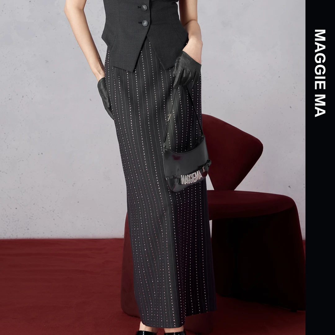 MAGGIE MA马婧设计师款百搭高腰包臀修身镶钻精致华丽半裙330B