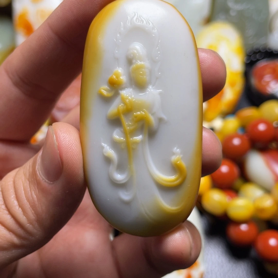 和田玉未镶嵌颈饰