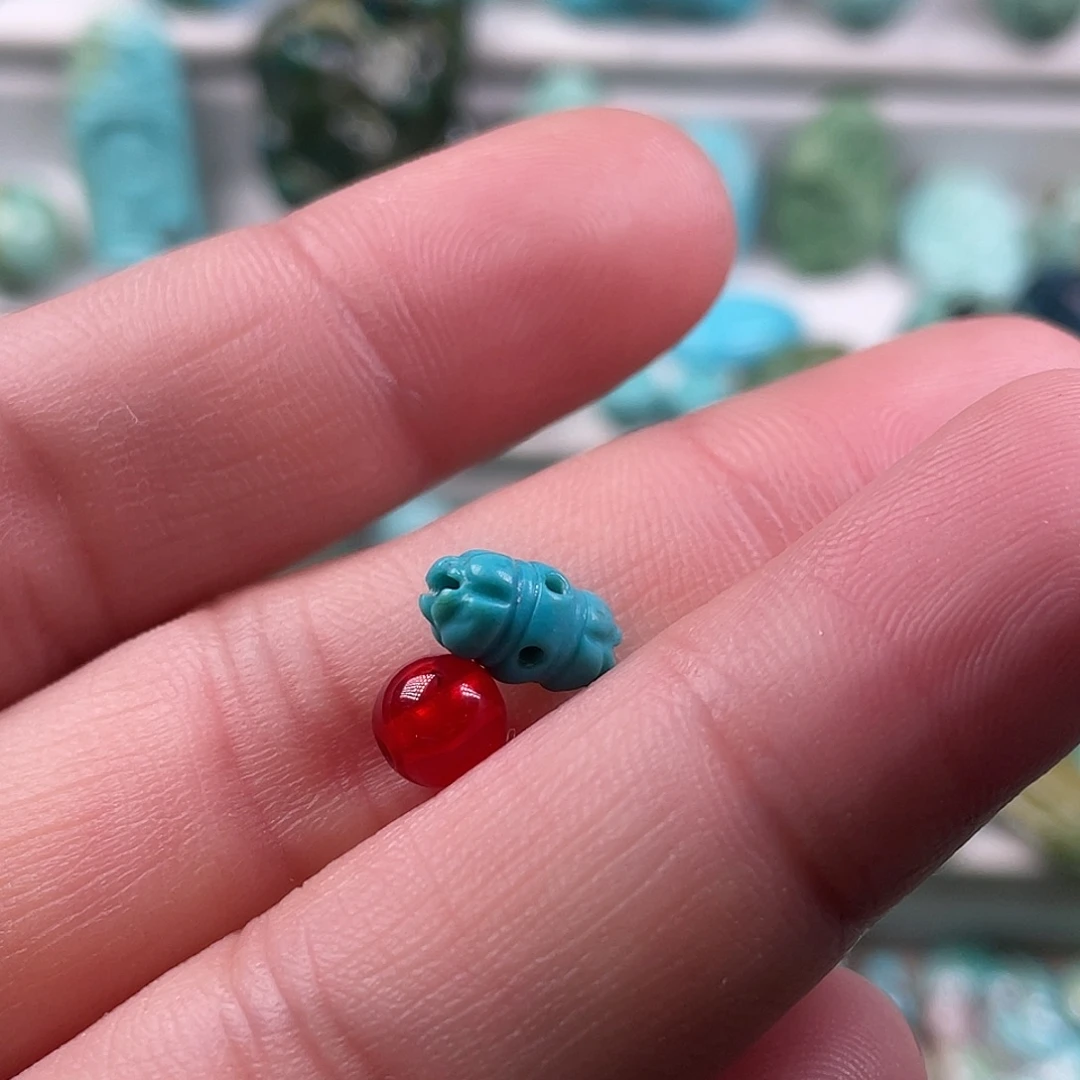 南红玛瑙未镶嵌颈饰