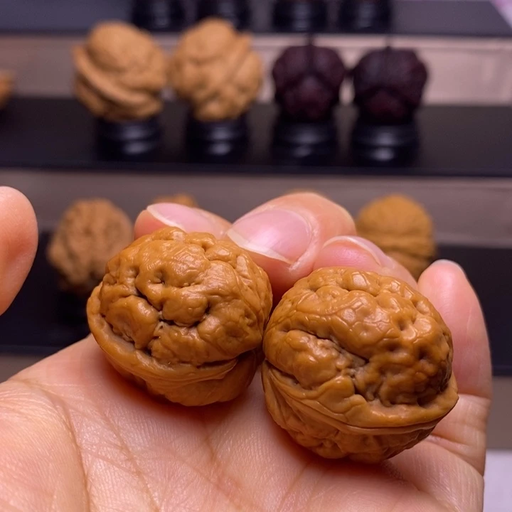 文玩核桃把件脑纹青蛙78