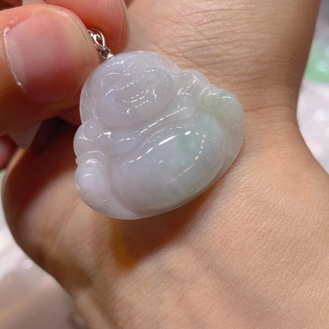 翡翠18K金镶嵌颈饰佛公